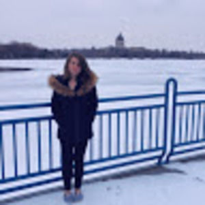 Meet your Posher, Anna